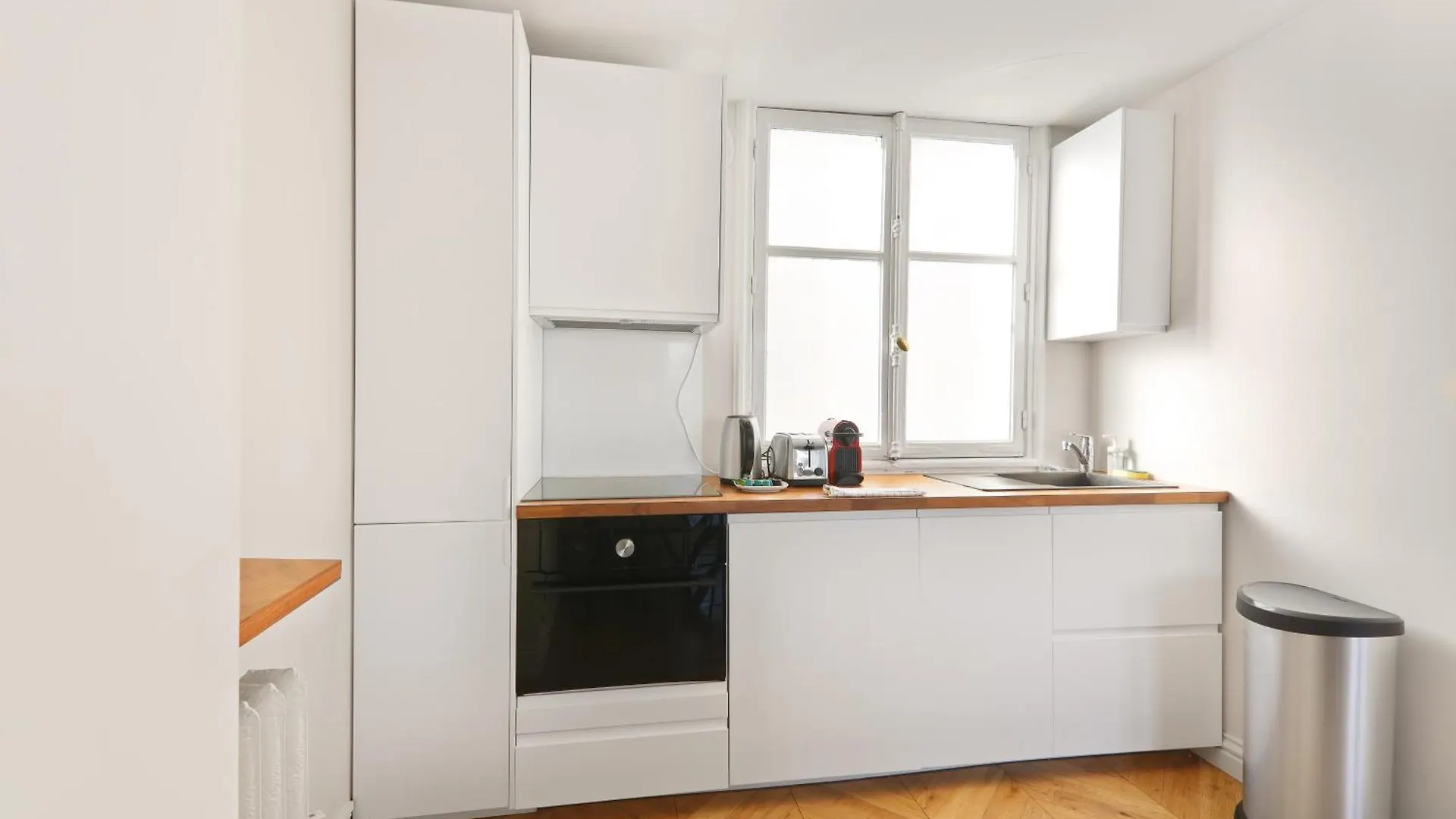Quartier Rue De La Paix Free Netflix * Paris